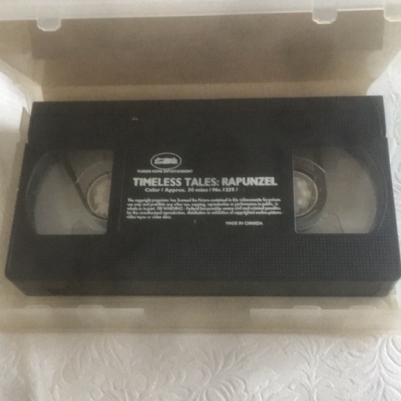 🔥2/$20🔥VTG 1990 RAPUNZEL TIMELESS TALES from Hallmark VHS#1235 Video Tape - Picture 8 of 10